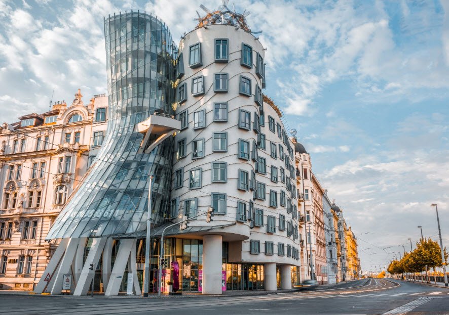 Dancing House (Tančící dům), Prague, Czech Republic (Czechia)